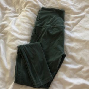 Victoria’s Secret sport knockout tights